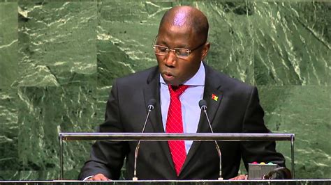 Substantivos que têm os gêneros masculino e feminino. Discurso Primeiro ministro da Guiné Bissau, Domingos ...