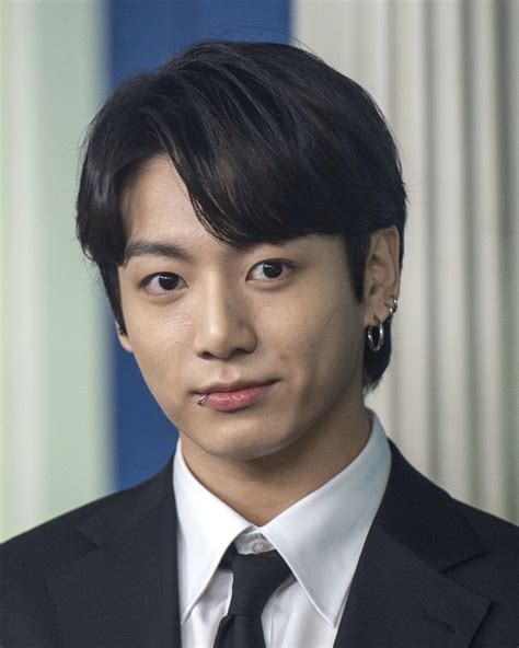 10 Unedited BTS Jungkook Photos Showing What He Actually Looks Like