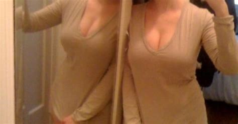 Christina Hendricks Selfie Imgur