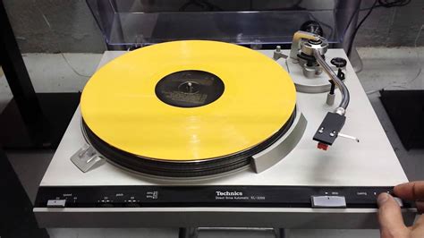 Technics Lp Record Player Turntable Sl 3200 Youtube