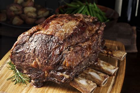 To prepare your roast, let it sit out at room temperature for at least one hour before cooking. Prime Rib Roast: The Closed-Oven Method