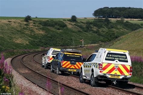 Scotland Train Derailment Three Die As Carriage Catches Fire Daily