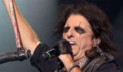 Alice Cooper Wants To Follow In Ozzy Osbournes Footsteps Day And Night