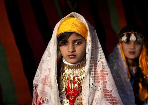 Veiled Tuareg Girls With Jewels In Ghadames Libya Flickr