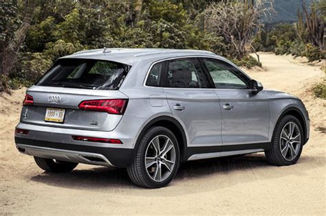 Wie der audi q3, ist der audi q2, eigentlich ein kompakt suv, jedoch kleiner. Neuer Audi Q5 - erster Test - Schon gefahren - Offroad ...