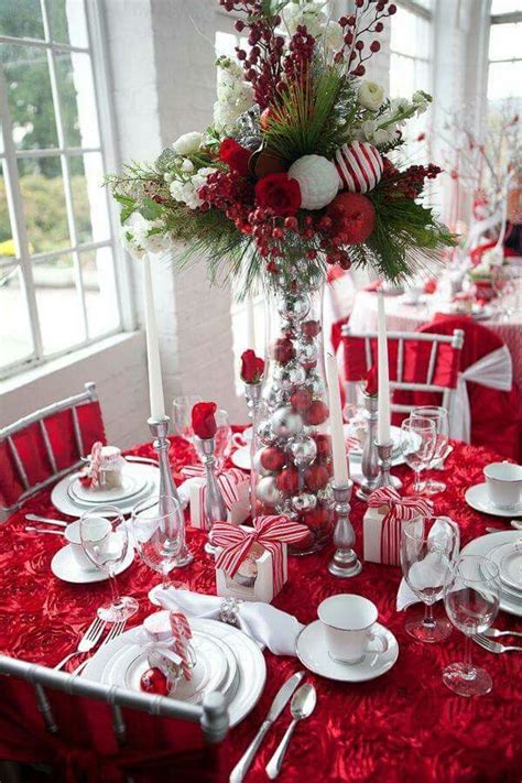 Centro mesa | Decoração mesa de natal, Montagem de mesa de natal