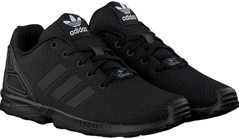 Welcome to the adidas shop for adidas shoes, clothing , new collections, adidas originals, running, football, training and much more in south africa. Zwarte ADIDAS Sneakers ZX FLUX C - Omoda.nl