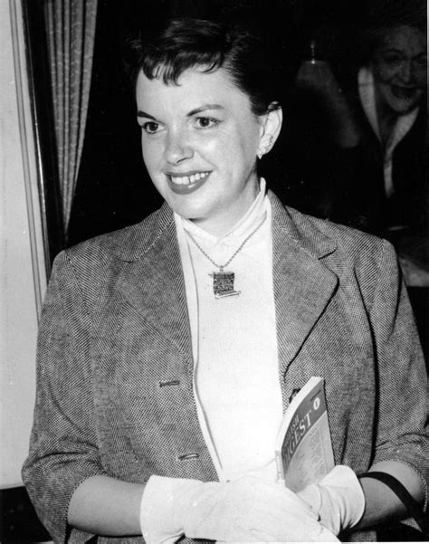 Judy Garland Is The Gay Icon Finally Over The Rainbow Huffpost