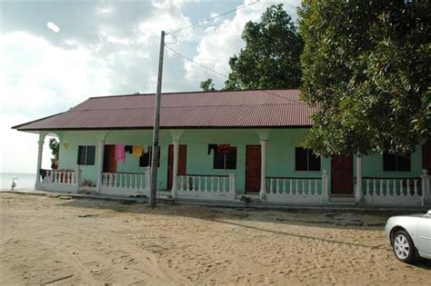 Rare chalet pengkalan balak melaka 89a jalan persisiran pantai kg padang kemunting pengkalan balak melaka 78300 masjid tanah melaka +6019 2835143 email : CHALET PENGKALAN BALAK MELAKA AREA: Chalet Seri Pengkalan ...