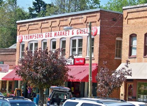 Saluda North Carolina Is One Of Most Unique Towns In America