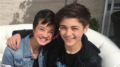 Are Andi Mack And Jonah Beck Dating Irl Peyton Elizabeth Lee And Asher