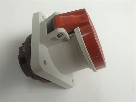 Red 63a 3 Phase Socket 400 Volts 4 Pins Industrial Power Socket Outlet