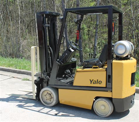 Yale 4000 Lbs Capacity Propane Forklift Model Glc040afnuae082 Year