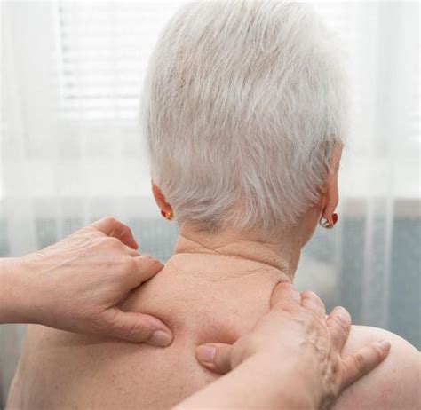 what is geriatric massage with pictures
