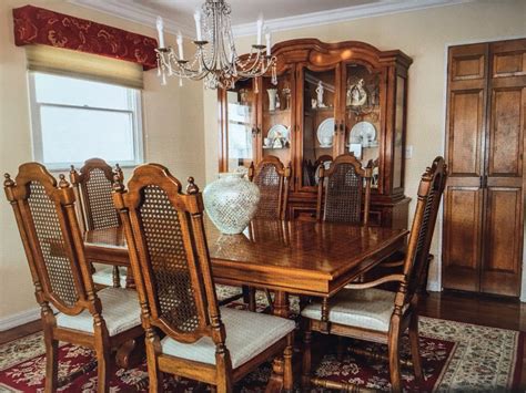 Vintage Thomasville Dining Room Set For Sale In Queens Ny Offerup