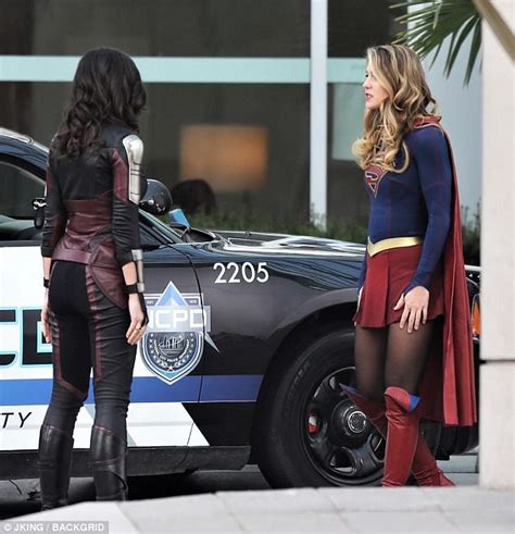 Melissa Benoist And Amy Jackson Argue Filming Supergirl Daily Mail Online