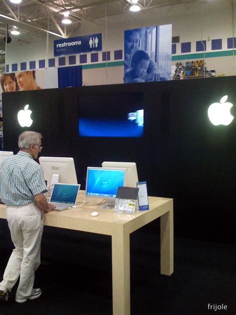 Some Best Buy Stores Fitted With Snazzy New Apple Displays Photos