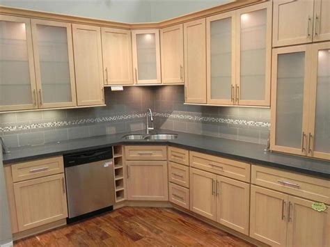 Maple tree kitchen & bath has been in business for over 15 years, family owned, operated, and dedicated to providing custom quality products and services! mesmerizing-maple-kitchen-cabinets-with-gray-granite ...