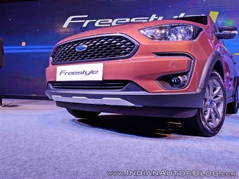 Ford Freestyle Bumper