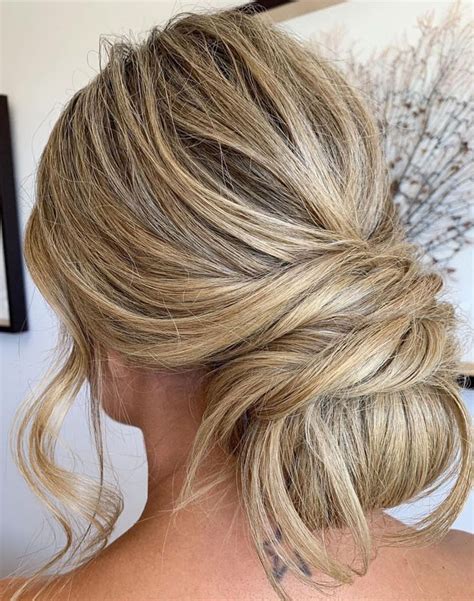 The beautiful layers add so much attraction and glamour to to get the puffy and cute look on your hair, simply try this amazing hairstyle. 100 Prettiest Wedding Hairstyles For Ceremony & Reception | Hair styles, Wedding hairstyles ...