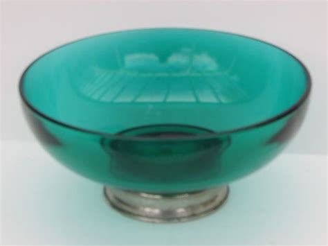 vintage green glass bowl with silver base with images vintage green glass green glass bowls