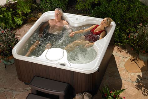 What Hot Tub Sizes Are There A Buying Guide