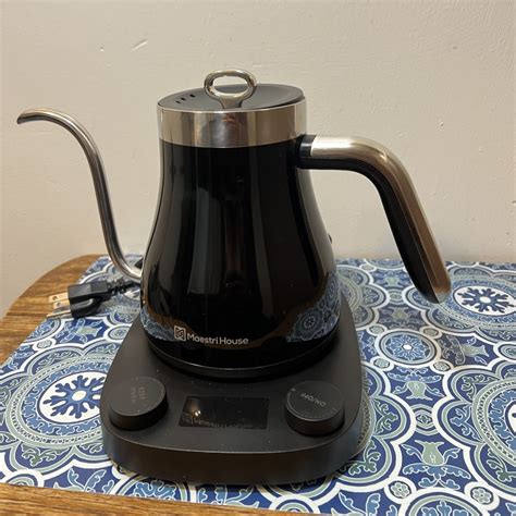 Pour To Perfection Maestri House Electric Gooseneck Kettle Review