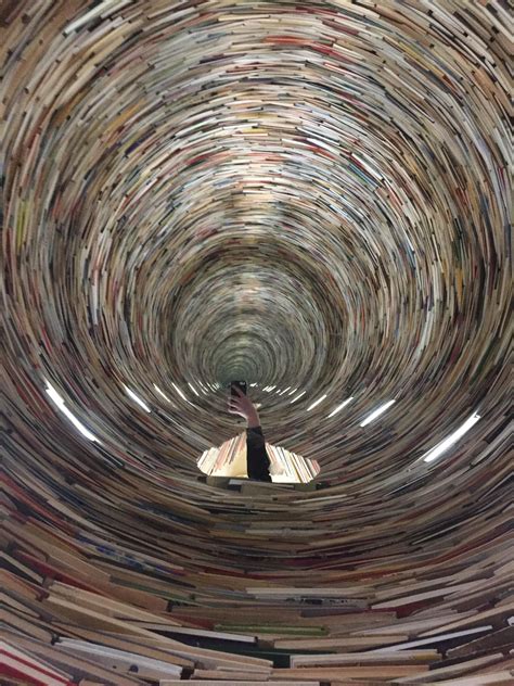 The boy, the mole, the fox and the horse. This Tunnel Of Books In Prague : mildlyinteresting ...