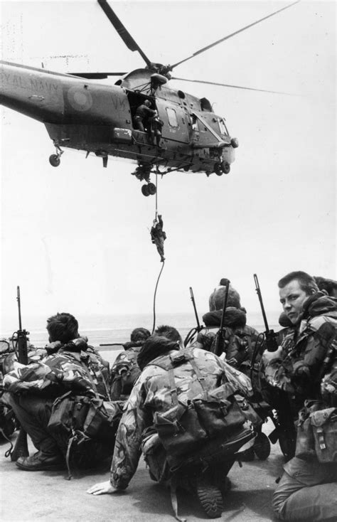 Diez canciones sobre la guerra. La guerra delle Falkland, 30 anni fa - Il Post