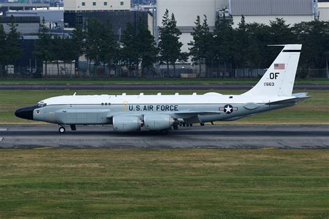 Toshi30751lllwm Us Air Force Boeing Rc 135s 717 158 Flickr