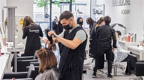 Curso Permanente De Lifting Y Tinte De Pestañas Hairkrone Santander