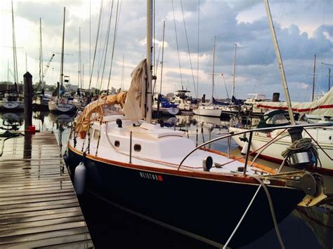 1965 Pearson Vanguard Sailboat For Sale In New Jersey
