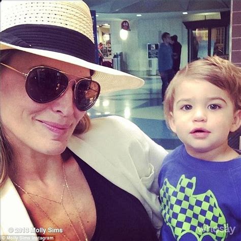 Molly Sims Proves She Still Looks Incredible In A Bikini At 40 Daily Mail Online