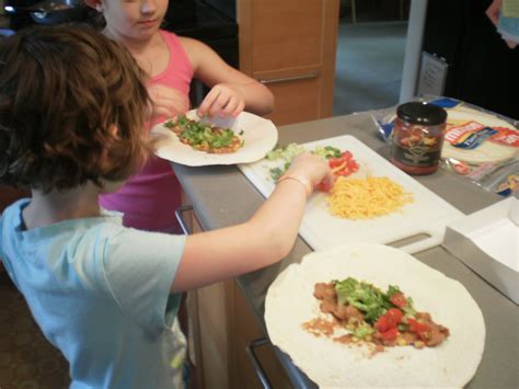 Easy kid friendly fish tacos. EtsyKids: Easy Kid Friendly Vegetarian Taco Dinner