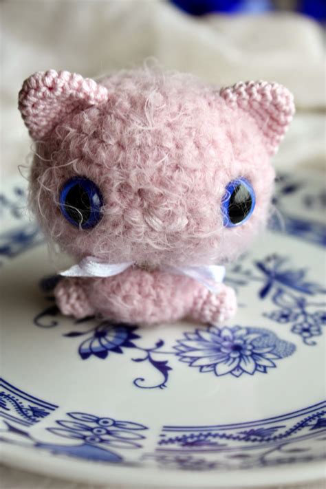 Kitten cat amigurumi crochet pattern pdf instant by. Happyamigurumi: Tiny Amigurumi Cat in process