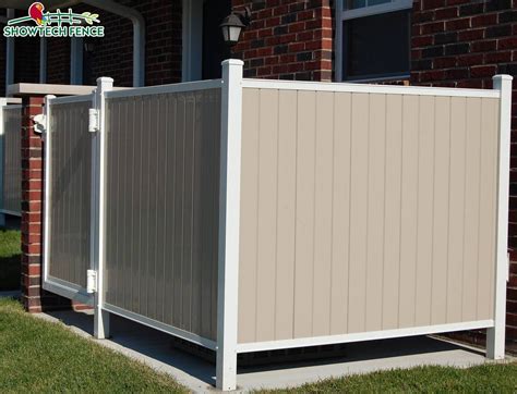 China Cheap PVC Tan Color 6′h/8′w Vinyl Privacy Garden Fence Panels