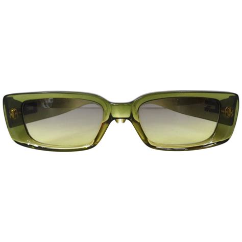 2000s Gucci Green Rectangular Sunglasses At 1stdibs Gucci Sunglasses 2000