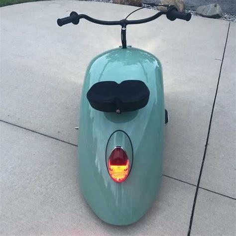 Adorable Scooter Made From Vw Beetle Fenders Imgur Custom Motorcycles