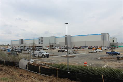 Amazon drives Delaware distribution market surge - DBT