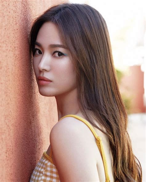 Song Hye Kyo Shows Off Her Style And Class In A Video Interview For