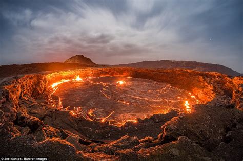 Nasa Reveals Rise In Lava Levels Near Ethiopias Etra Ale Daily Mail