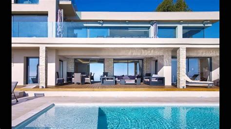 Even the smaller villas reflect luxurious and cool lifestyle. Modern Bungalow House In Dubai