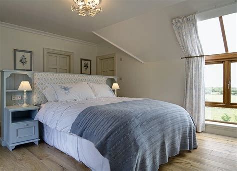 What to do first and then put together a look to love. Bedroom Furniture - Makeover Tips For Your Face-lift ...