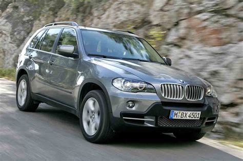 To start our install, go to the back hatch and open that up. Fiche technique Bmw X5 3.0i 2008