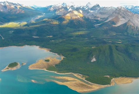 Best Time To Visit Banff National Park Canada