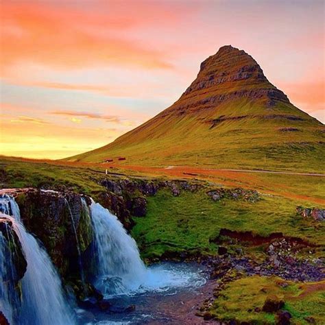 Kirkjufell Iceland Cool Photos Waterfall Adventure Instagram Posts