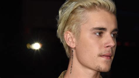 Justin Bieber Admits Hes Been ‘struggling A Lot Lately Au