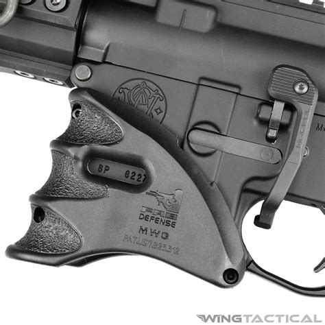 Fab Defense Magwell Grip Ar 15 Magazine Grip Wing Tactical