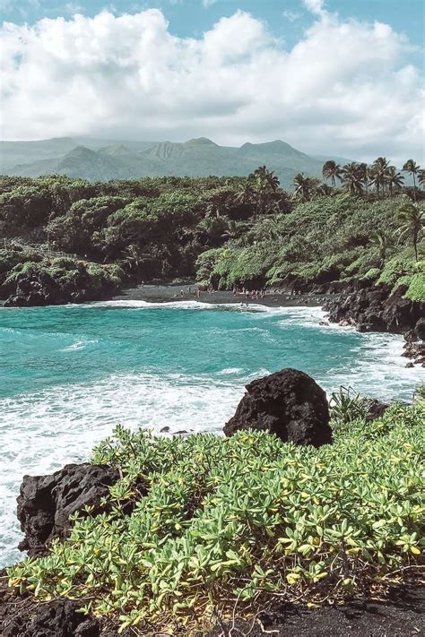 9 Best Stops On The Road To Hana That You Absolutely Cant Miss