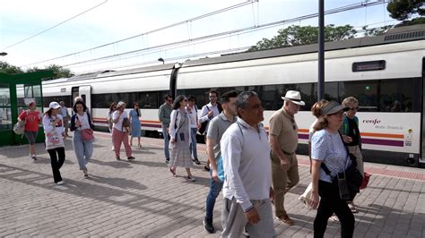 El Tren De Los Molinos Madrid Campo De Criptana Se Pone En Marcha